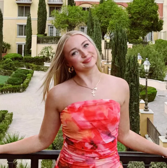 Photo of Savannah S., UGC creator