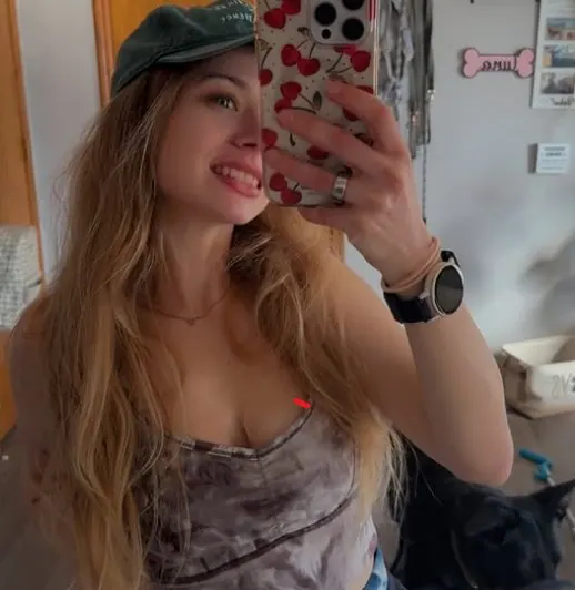 Photo of Mikaela C., UGC creator